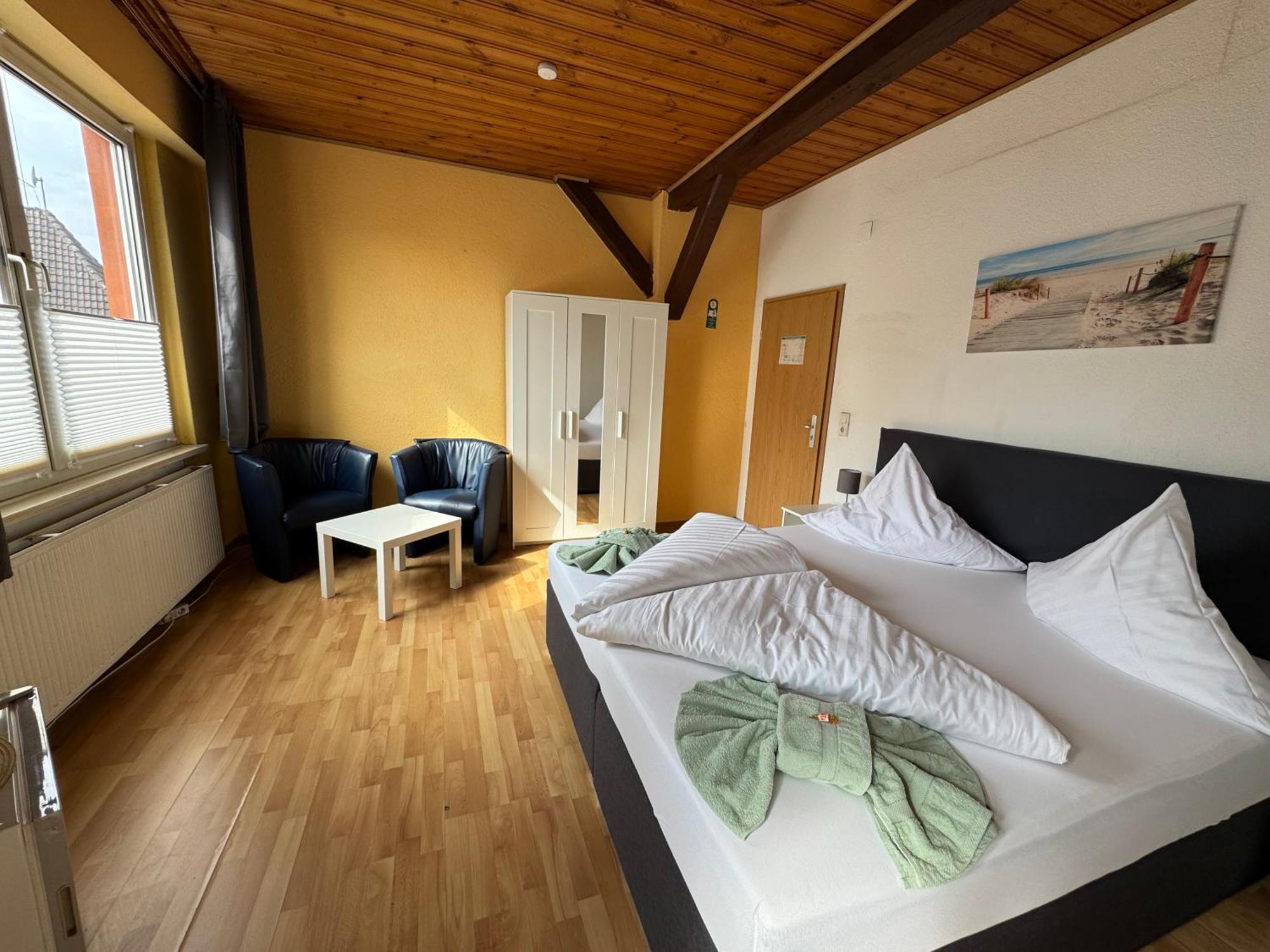 Hotel-Restaurant Christine Lübz Exteriör bild